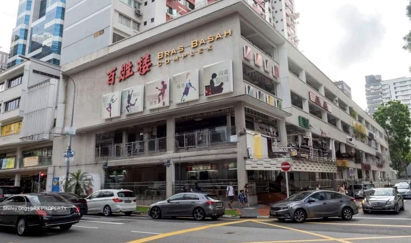 Bras Basah Complex (D7), Shop House #574592731